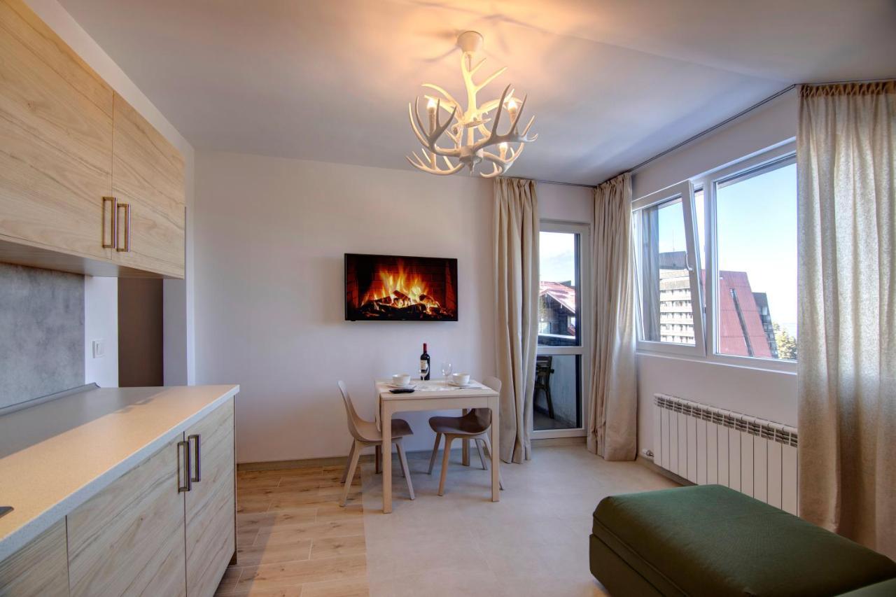 Pinewood Apartment Borovets Bagian luar foto